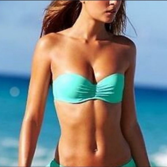 Nwt Victoria’s Secret Strapless Push Up Bikini Top - Picture 1 of 9